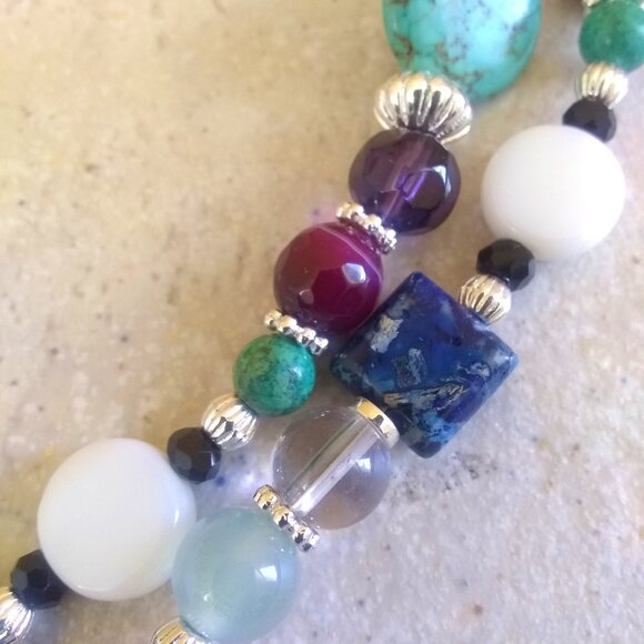 Versatile & Colorful Boho Necklace - Loads of Semi-Precious Stone Beads 18+1.5" - Picture 6 of 11